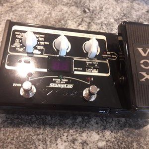 VOX STOMPLAB2G Modeling Guitar Multi Effect Pedal.